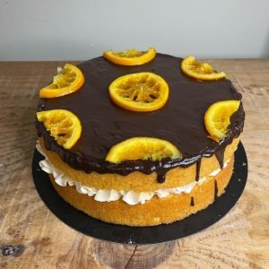 bizcocho de naranja con chocolate